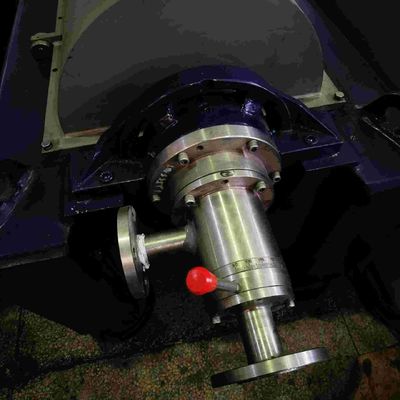 수평선상 연속적인 3600rpm 화면 스크롤 디캔터 원심 분리기 방폭